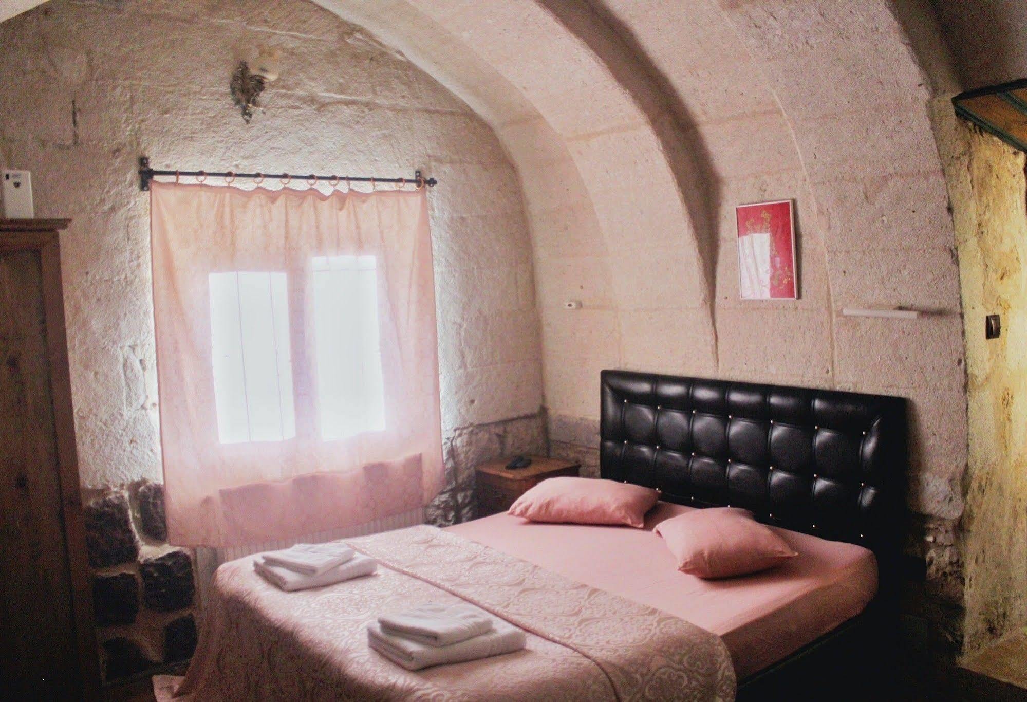 7 Oda Kapadokya Cave Hotel Ουργκούπ Εξωτερικό φωτογραφία